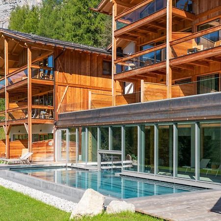 Dolomiti Lodge Alvera Cortina d'Ampezzo Luaran gambar