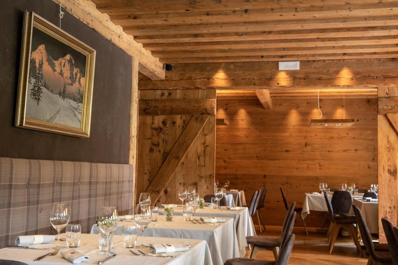 Dolomiti Lodge Alvera Cortina d'Ampezzo Luaran gambar