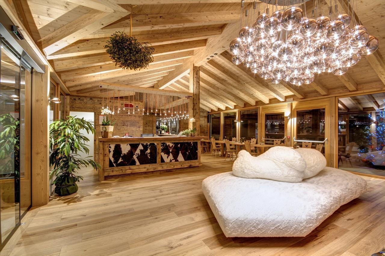 Dolomiti Lodge Alvera Cortina d'Ampezzo Luaran gambar