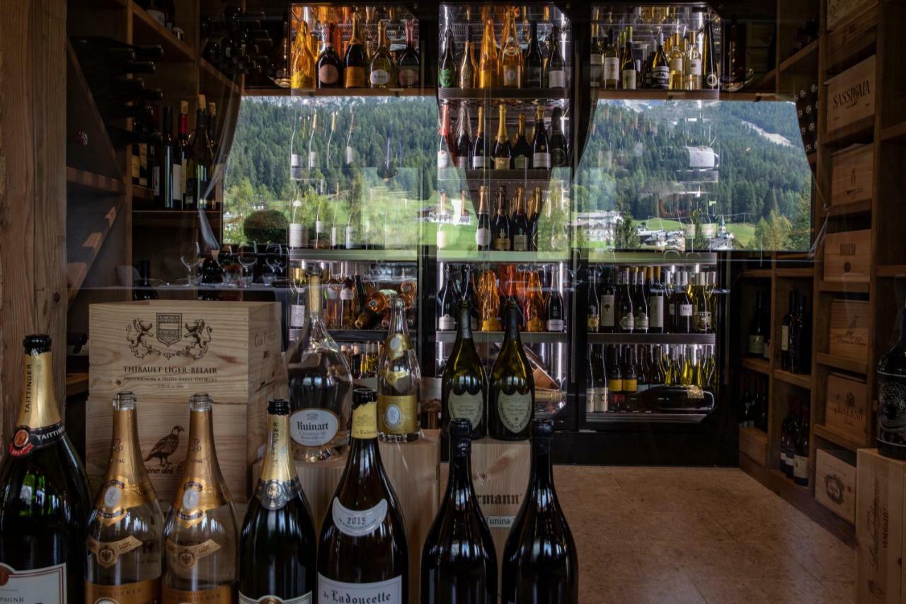 Dolomiti Lodge Alvera Cortina d'Ampezzo Luaran gambar