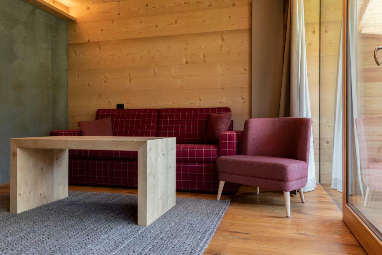 Dolomiti Lodge Alvera Cortina d'Ampezzo Luaran gambar